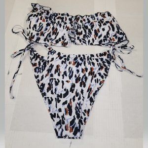 Plus Allover Graphic Bandeau Tie Side Bikini Swimsuit